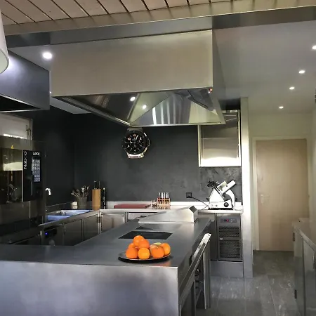 Alojamento de Acomodação e Pequeno-almoço La Maison *